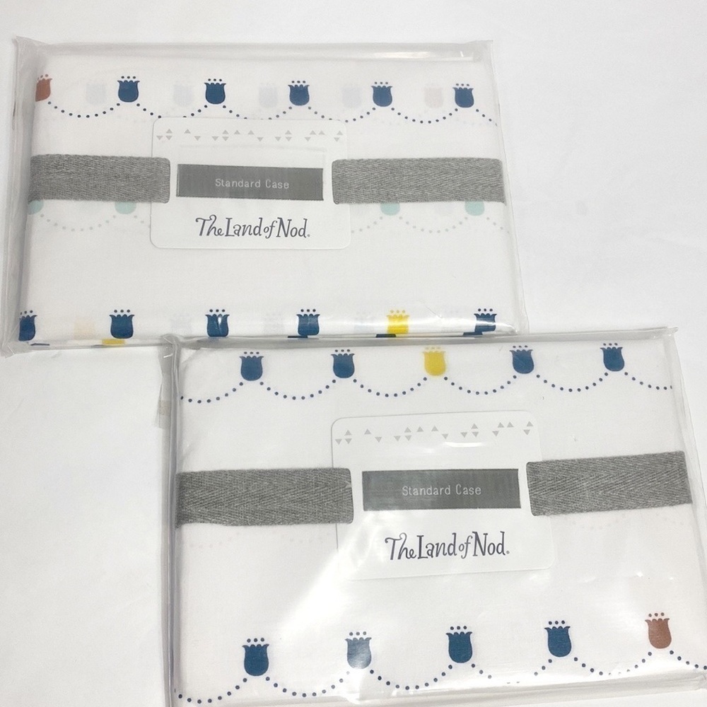 Land of Nod Crate and Barrel Kids set of 2 Fairy Princess pillowcases NWT